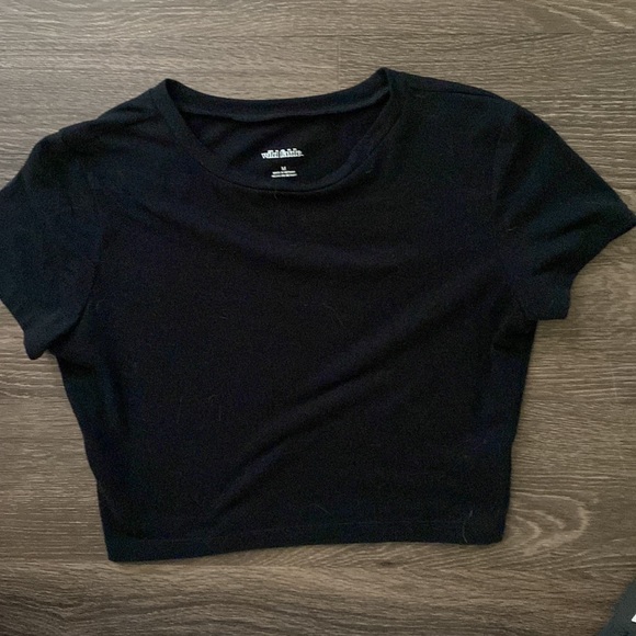 Crop Tee - Picture 2 of 3